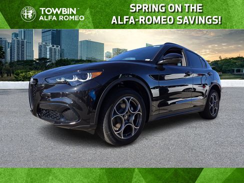 New 2025 Alfa Romeo Stelvio Sprint AWD/4WD image 1