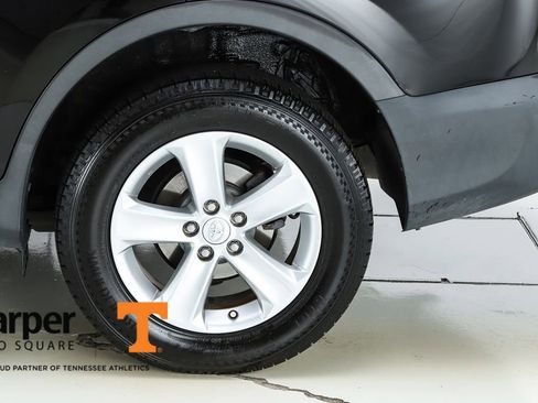 Used 2013 Toyota RAV4 XLE AWD/4WD image 43