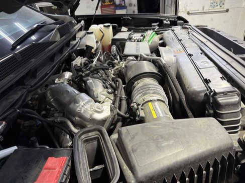 Used 2024 Chevrolet Silverado 2500 High Country w/ Midnight Edition AWD/4WD image 39