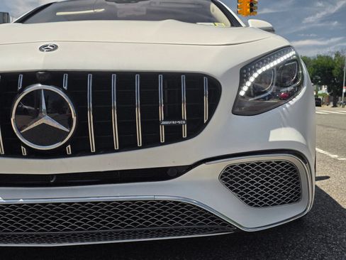 Used 2020 Mercedes-Benz S 560 4MATIC Coupe image 11