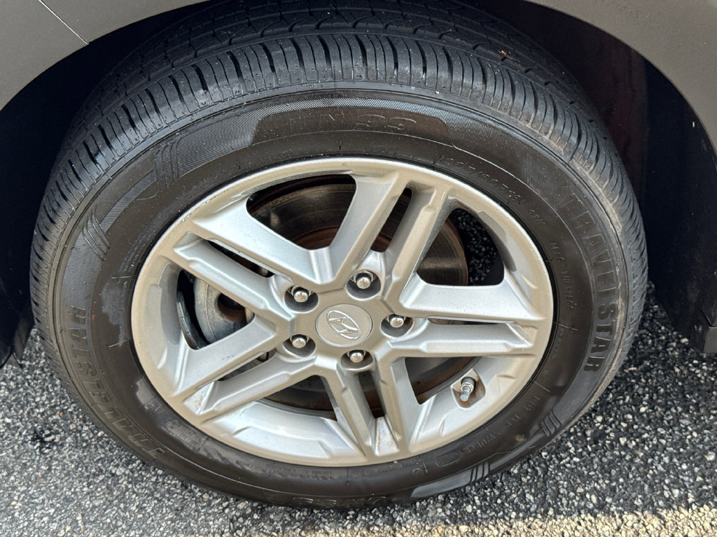Used 2019 Hyundai Kona SE FWD image 13