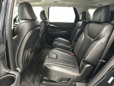 Used 2023 Hyundai Palisade Limited image 12