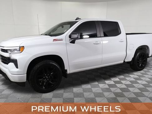 Used 2023 Chevrolet Silverado 1500 RST w/ Convenience Package II AWD/4WD image 12