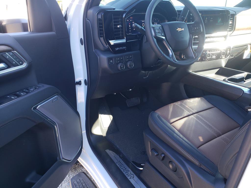 New 2026 Chevrolet Silverado 2500 High Country w/ Technology Package AWD/4WD image 14
