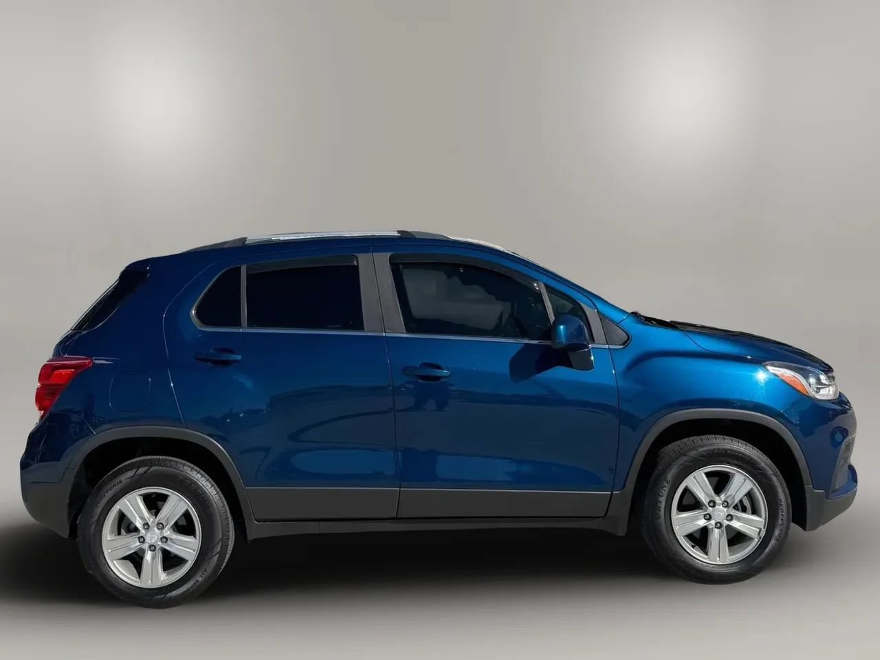 Used 2019 Chevrolet Trax LT AWD/4WD image 8