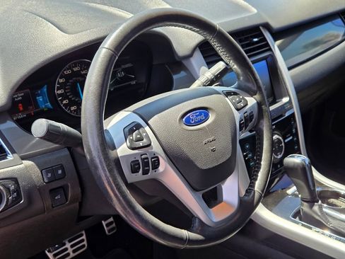 Used 2014 Ford Edge Sport w/ Driver Entry Package image 19