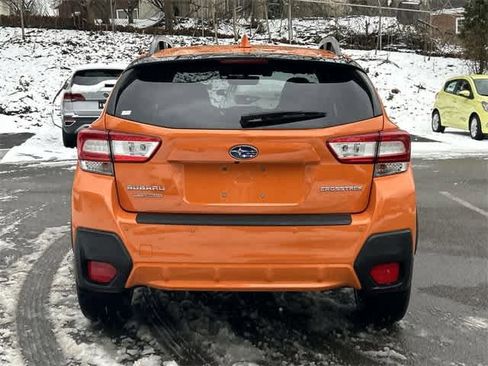 Used 2018 Subaru Crosstrek 2.0i Limited image 4