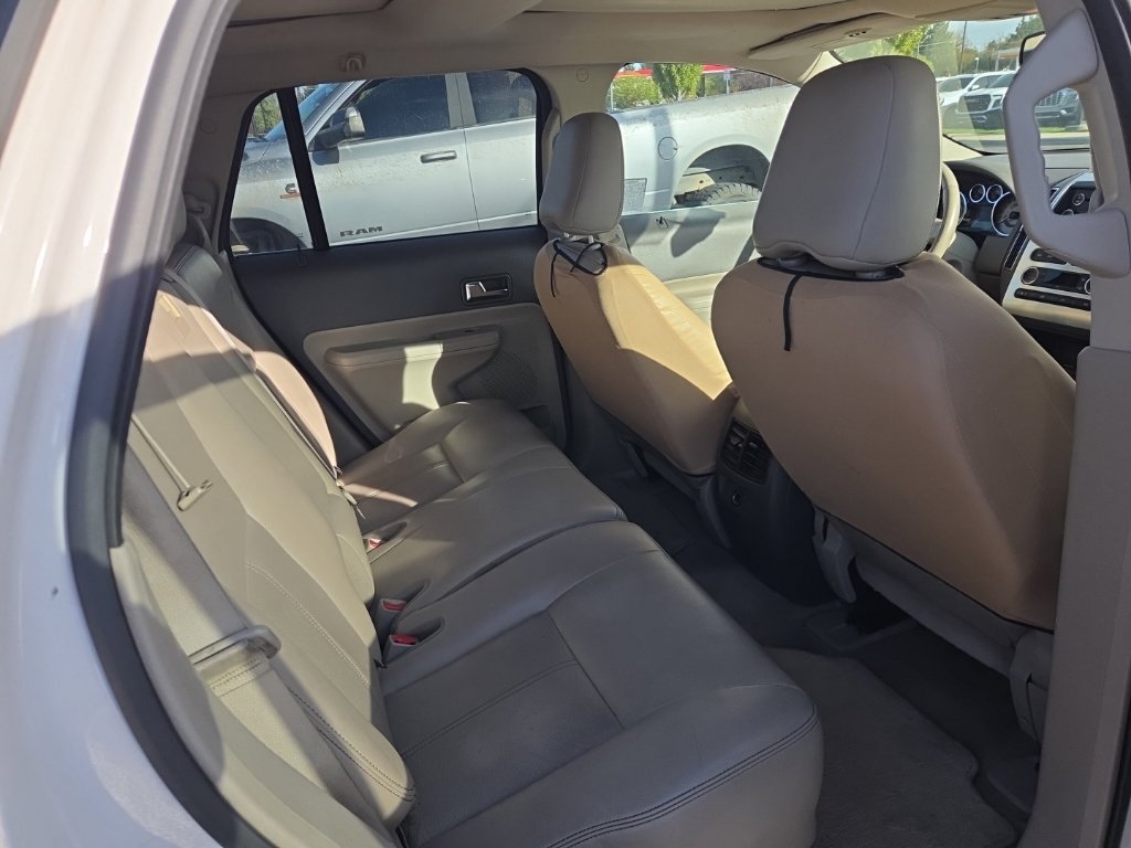 Used 2009 Ford Edge Limited FWD image 18