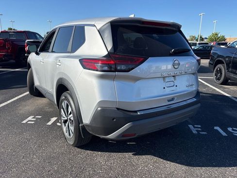 Used 2023 Nissan Rogue SV AWD/4WD image 7