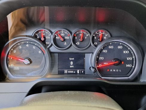 Used 2022 Chevrolet Silverado 2500 Custom w/ Gooseneck/5TH Wheel Package image 9