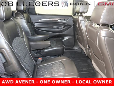 Certified 2023 Buick Enclave Avenir w/ Avenir Technology Package image 18