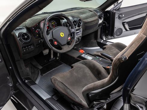 Used 2009 Ferrari F430 Scuderia RWD image 8