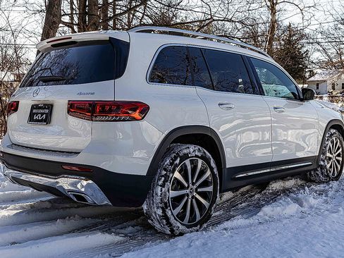 Used 2022 Mercedes-Benz GLB 250 GLB 250 image 6