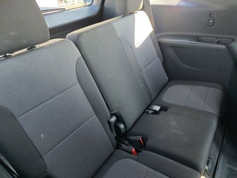 Used 2023 Chevrolet Traverse LT image 23