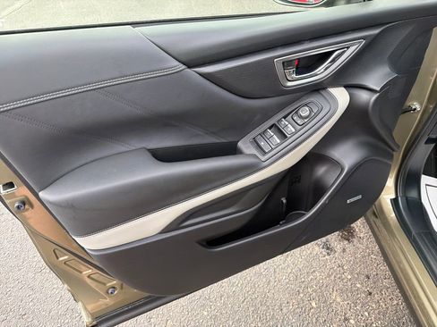 Used 2023 Subaru Forester Limited image 10