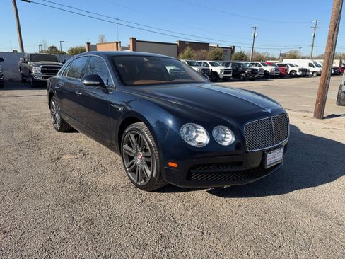 Used 2016 Bentley Flying Spur V8 image 9