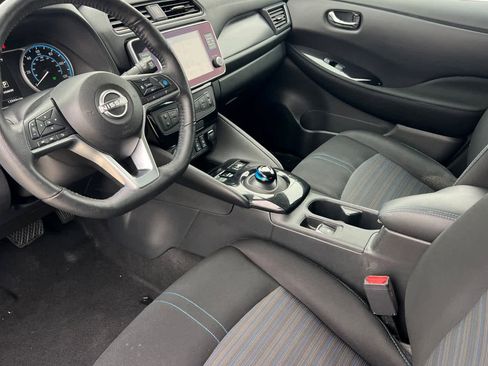 Used 2023 Nissan Leaf SV Plus image 12