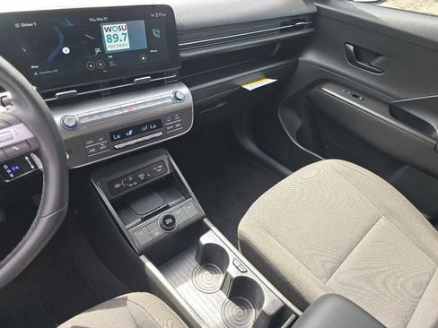 Used 2024 Hyundai Kona SEL w/ Convenience Package FWD image 29