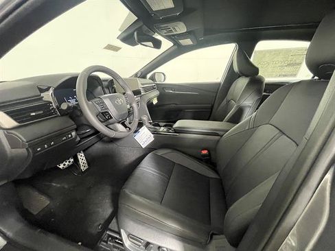 New 2026 Toyota Camry XSE w/ Premium Package AWD/4WD image 9
