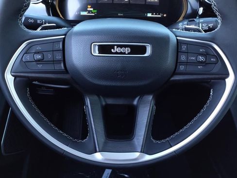 New 2024 Jeep Grand Cherokee Limited 4xe w/ Luxury Tech Group II image 22