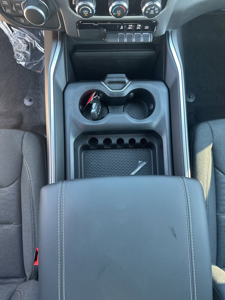 New 2026 RAM 1500 Big Horn AWD/4WD image 30