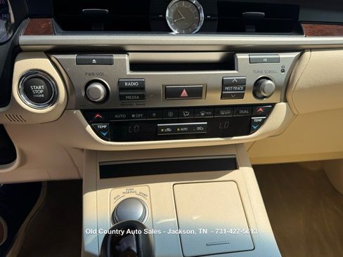 Used 2013 Lexus ES 350 w/ Premium Pkg FWD image 26