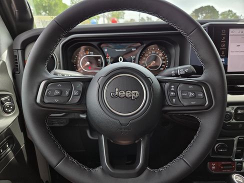 New 2026 Jeep Gladiator Mojave AWD/4WD image 19