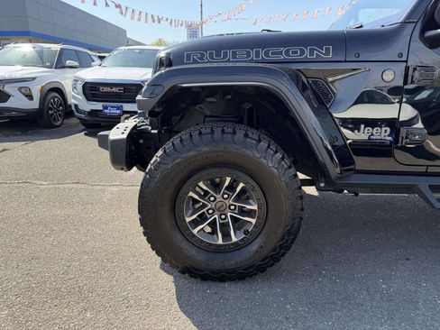 Used 2024 Jeep Wrangler Unlimited Rubicon 392 AWD/4WD image 9