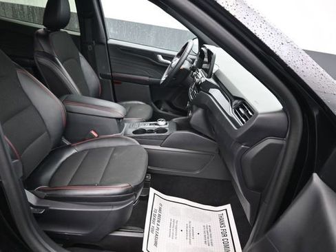 Used 2025 Ford Escape ST-Line AWD/4WD image 8