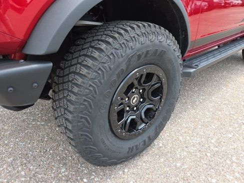 Used 2021 Ford Bronco Wildtrak AWD/4WD image 31