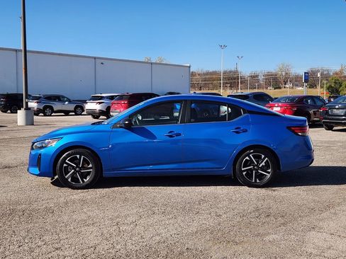 Used 2024 Nissan Sentra SV image 4