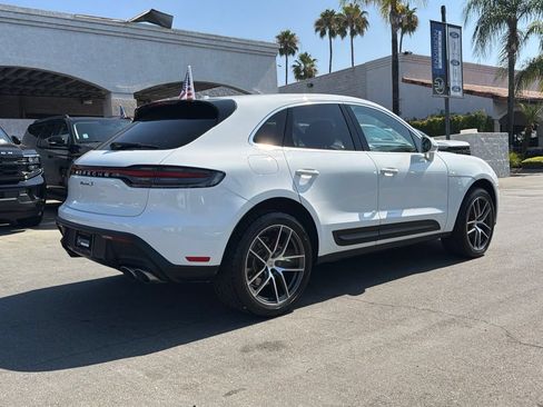 Used 2023 Porsche Macan S AWD/4WD image 11