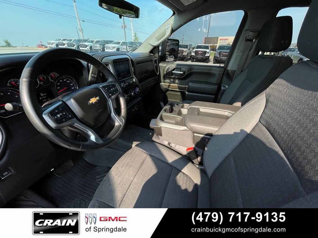 Used 2023 Chevrolet Silverado 2500 LT w/ Convenience Package AWD/4WD image 9