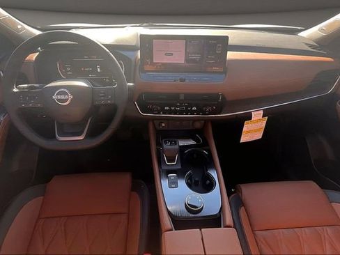 New 2026 Nissan Rogue Platinum w/ Platinum Premium Package image 5