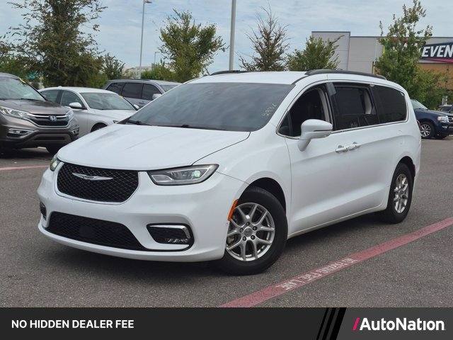 Used 2022 Chrysler Pacifica Touring-L w/ Uconnect Theater Family Group FWD image 1
