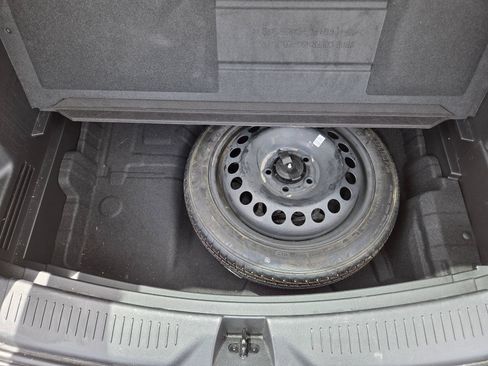 Used 2024 Buick Encore GX Sport Touring FWD image 26