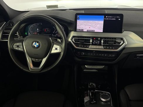 Used 2025 BMW X4 xDrive30i AWD/4WD image 15