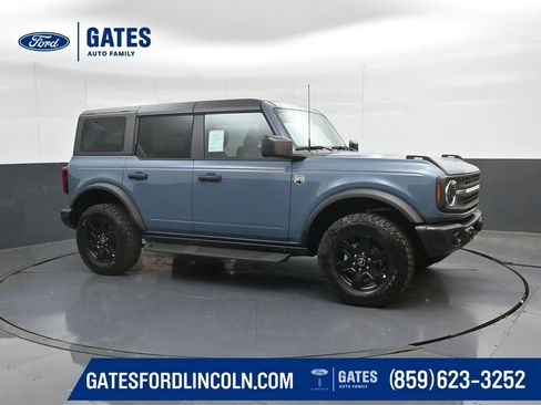 Used 2025 Ford Bronco Big Bend w/ Black Diamond Package AWD/4WD image 1