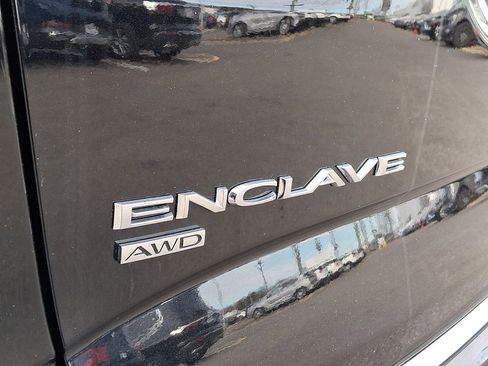 Certified 2023 Buick Enclave Essence image 31