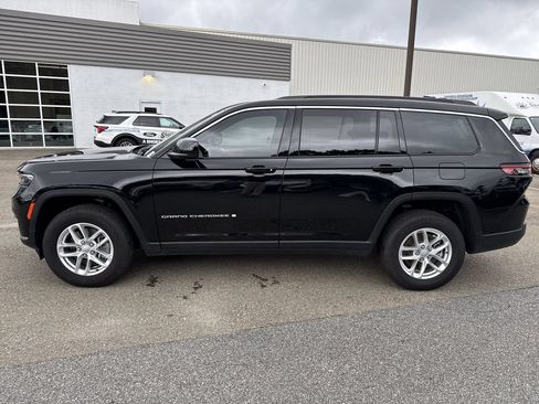 Used 2025 Jeep Grand Cherokee L Laredo AWD/4WD image 4