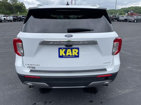 Used 2024 Ford Explorer Limited AWD/4WD image 8