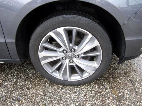 Used 2017 Acura MDX w/ Technology & Entertainment image 11