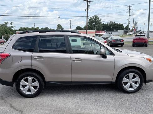 Used 2015 Subaru Forester 2.5i Premium w/ All-Weather Package AWD/4WD image 2