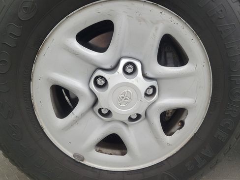 Used 2019 Toyota Tundra SR AWD/4WD image 31