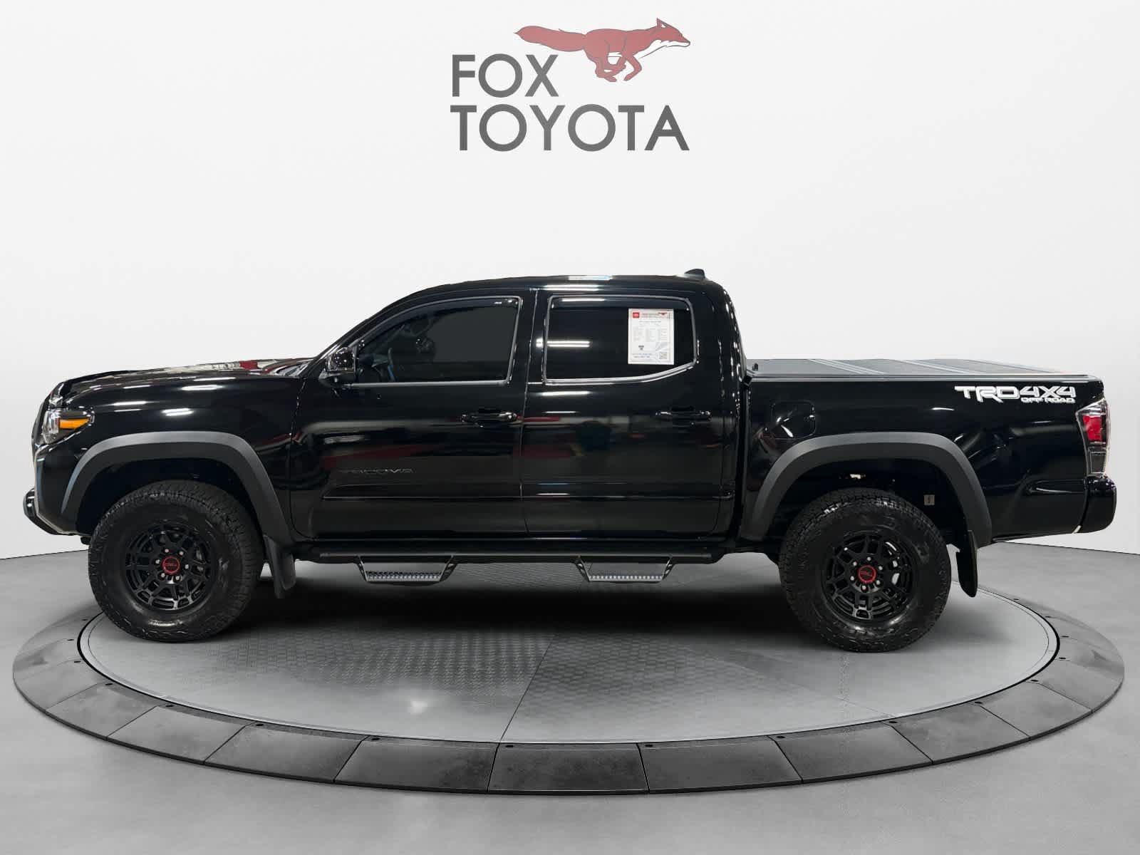 Used 2023 Toyota Tacoma TRD Off-Road w/ Black Out Package (TMS) AWD/4WD image 3