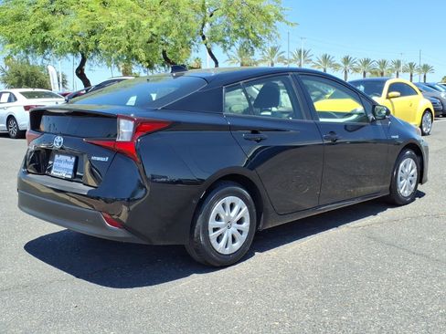 Used 2022 Toyota Prius LE FWD image 7