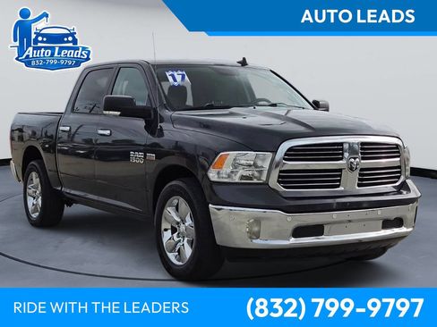 Used 2017 RAM 1500 Big Horn RWD image 1