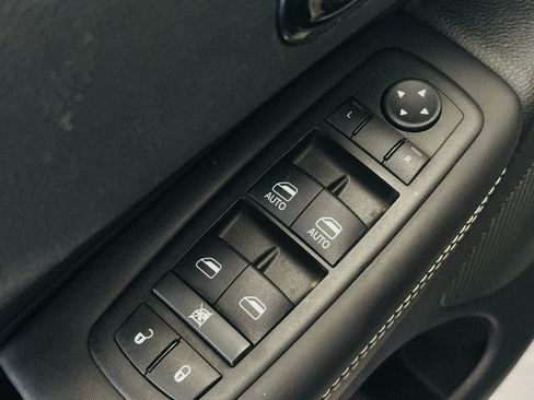 Used 2024 Dodge Durango SRT AWD/4WD image 36