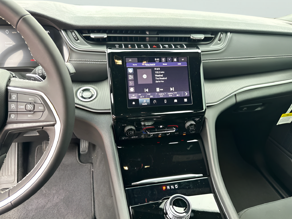 New 2026 Jeep Grand Cherokee Laredo RWD image 20
