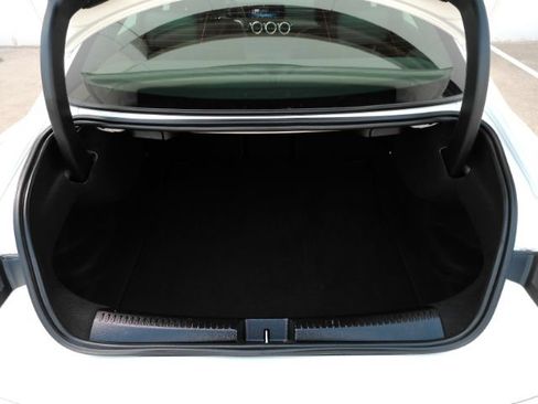 Used 2025 Mercedes-Benz CLA 250 4MATIC image 28